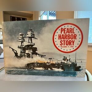 Pearl Harbor Story December 7, 1941 Book copyright 1970
